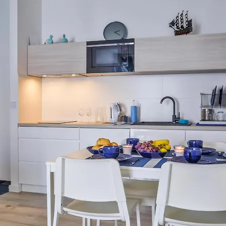 公寓 Apartment, Rewal *